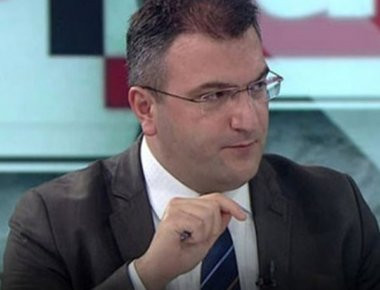 Απίστευτη δήλωση Τούρκου δημοσιογράφου: «Πυροβολήστε μερικούς γκιουλενιστές στο κεφάλι να δείτε πώς θα φοβηθούν»